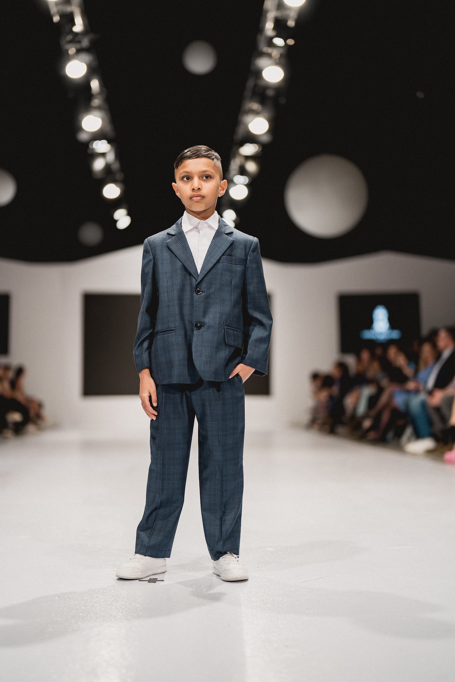 LB Dubai Tuxedo