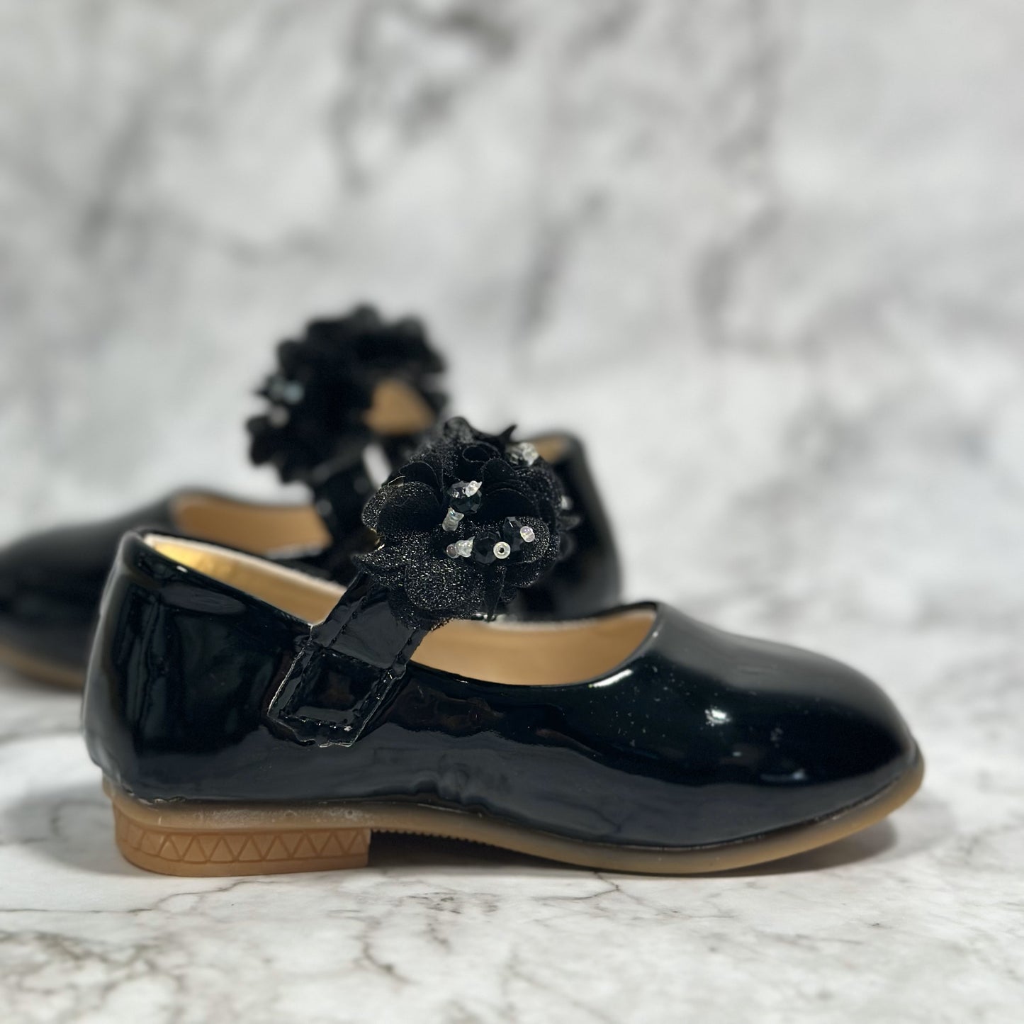 LB Mini Flats | Black