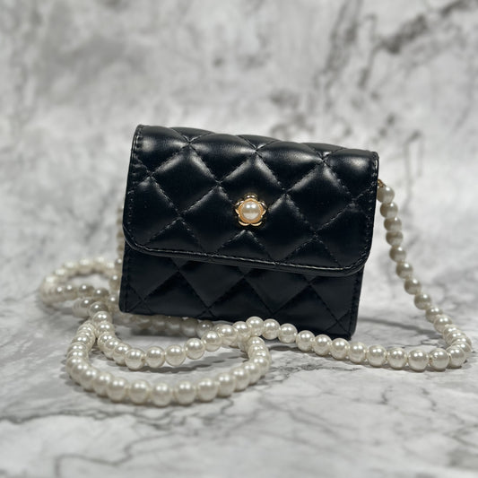 LB Mini Quilted Pearl Bag – Chic Faux Leather Crossbody for Girls